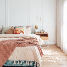 As previously mentioned pink is the perfect not everyone is a fan of plants and that is okay. 15 Ways To Decorate With Pink In The Bedroom