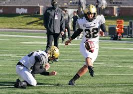With Second Half Kickoff Vanderbilt Kicker Sarah Fuller Becomes First Female To Play In Power Five College Football Game