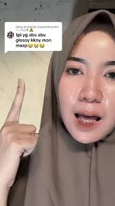 Rekomendasi Skincare Jerawat Beruntusan dan Penghilang Bekas Jerawat