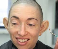 Pictures of Naomi Grossman