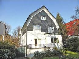 Reihenhaus mit garten, terrasse, balkon, 4 schlafzimmer plus wohn/schlafzimmer, 2 bäder, 2x tv, wlan, waschmaschine hier im nordosten hamburgs im stadtteil rahlstedt bieten wir. Haus Mieten In Notkestrasse