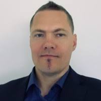 100+ perfiles de «Andreen»