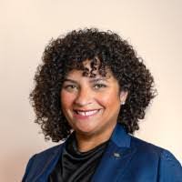 Sandra Fultz's Instagram, Twitter & Facebook