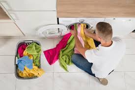 Before you wash that colorful new top, soak it overnight in salt water. What Colors Can You Wash Together In The Washer Homelyville