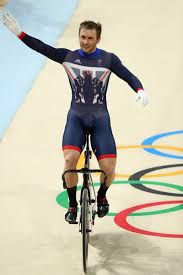 In a typical men's race, a pacemaker leads. Jason Kenny Wins Gold In The Men S Keirin Finals Race Rio Olympic Games 2016 Cycling Outfit Sprint Triathlon Rio Olympics