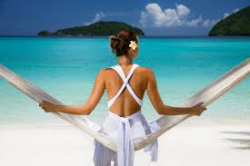 Hochzeit.com » hochzeitsfeier » die hochzeitslocation » hochzeit am strand. Unvergessliche Strandhochzeit Outfits Zalando Lounge Magazine