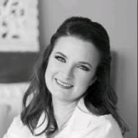 40+ perfiles de «Amanda Spear»