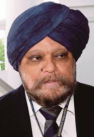 1,156 get Penang honours