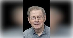 Ronald Hostetter's Instagram, Twitter & Facebook