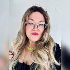 Showgirl: The love child of a trio — reputation, folklore, and 1989 —