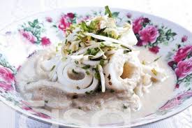 Boleh juga cuba resepi laksa penang kelantan, resepi laksa penang ikan sardin, resepi laksa. Laksam Kelantan Sekali Cuba Memang Asyik Teringat