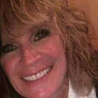 Karen Dearborn's Instagram, Twitter & Facebook