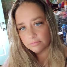 Hello, I'm Mark and something to know about me is: Went to Madison Heights  and Highland highschools. Class of 69' Longfellow Kindergarten and St.  Mary's grade school. First real job was McDonald's