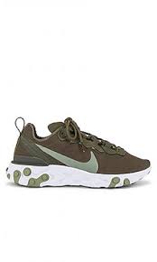 An accomplished singer, she released several albums not content to rest, hilary duff has also branched out in launching her own clothing lines and her own. Nike React Element Sneakers Worn By Hilary Duff Studio City January 14 2020 Spotern