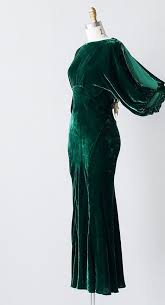 1930s Evening Dress Green Velvet 1930s Dress Evening Vintage Gowns Vintage Outfits