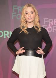 Do you know sasha pieterse's age and birthday date? Sasha Pieterse Age Weight Height Fiance Husband Net Worth Baby