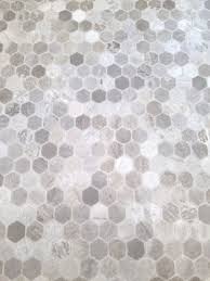 Entwerfen sie eine einzigartige fotowanddekoration. Getting A Hex Tile Look With Vinyl Newlywoodwards Vinyl Flooring Bathroom Vinyl Flooring Bathroom Flooring