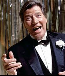 I often say "I wanna tell you a story" in a Max Bygraves style even though  he never actually used that catchphrase. And to add further confusion, Max  Bygraves' auto-biography is entitled "