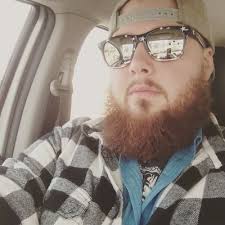 Josh Hinman (@SnapbackFlannel)