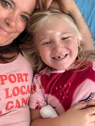 becky cato (@beckycato)