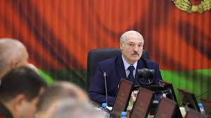 Брайан уитмор — о том, чего добивается путин, спровоцировав лукашенко на инцидент с рейсом 4978 ryanair и чего добился путин, спровоцировав лукашенко? Budet Okazana Vsestoronnyaya Pomosh Lukashenko Zayavil O Dogovoryonnosti S Putinym Po Obespecheniyu Bezopasnosti Belorussii Rt Na Russkom
