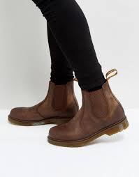 Dr Martens 2976 Chelsea Boots In Brown Modesens Brown Chelsea Boots Chelsea Boots Outfit Boots