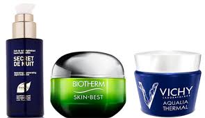 Esta línea de cremas para la cara está especialmente indicada para las pieles rosáceas que han redensifica y restaura, el volumen y la elasticidad de la piel perdida con el paso de los años. Las 12 Mejores Cremas De Noche Blog De Belleza The Beauty Blog