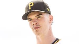 Robinson Smith, son of Aussie Olympian Nicole Livingstone, signs with MLB  powerhouse Pittsburgh Pirates