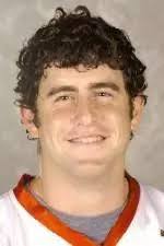 Red Foxes Drop 11-10 Heartbreaker to Manhattan