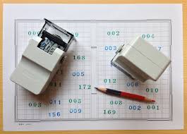 小日向京のひねもす文房具｜第三十五回「シヤチハタ ページナンバースタンプ」 | ナガサワ文具センター