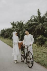 Kebaya wisuda di thamrin city, kebaya encim betawi, jual kebaya anak thamrin city, kebaya bayi 6 bulan, kebaya encim tanah abang, roemah kebaya kota jakarta pusat daerah khusus ibukota. Azizah Antasari Azizahantasari Profile Pinterest