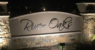 Why Light Up A Sign Using A Solar Lighting System