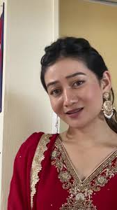 ✨😊 “जीवन रमाइलो हुन्छ जब हामी सानो कुरामा पनि खुसी मान्न थाल्छौं 🌸