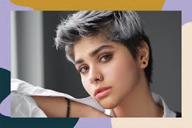 These short hairstyles make going gray so easy and ageless. How To Grow Out Your Pixie Cut In 8 Easy Steps Hellogiggles