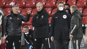 Last modified on wed 26 may 2021 22.05 edt ole gunnar solskjær declared manchester united's season was unsuccessful after his team didn't turn up for their europa league final against. Ole Gunnar Solskjaer And Chris Wilder In Furious Confrontation As Manchester United Squeeze Win Eurosport