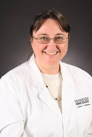 Amber Shoulders's Instagram, Twitter & Facebook