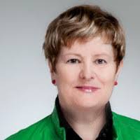 Martina Mueller's Instagram, Twitter & Facebook