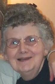 Dona Lee's Instagram, Twitter & Facebook