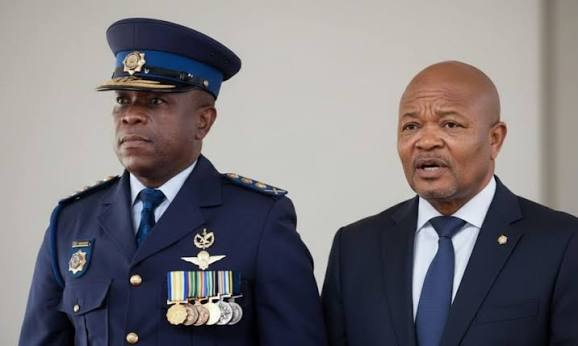 Lt-Colonel Deena Govender has made a serious accusation against suspended  Police Minister Senzo Mchunu at the Madlanga Commission. Govender  reportedly said that a person connected to Mchunu arranged a phone call  where