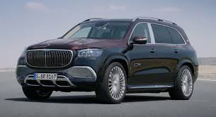 Can The Mercedes Maybach Gls Take On The Bentley Bentayga And Rolls Royce Cullinan Carscoops Mercedes Maybach Maybach Rolls Royce Cullinan