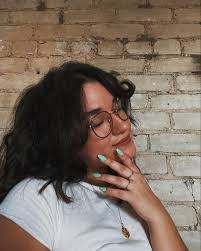 Mallory Hurley's Instagram, Twitter & Facebook