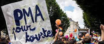 La mesure suscite beaucoup d'espoirs et d'attentes, mais aussi de critiques et de moqueries, et ses opposants pointent volontiers les « dérives de la modernité ». Pma Pour Toutes Le Desir D Enfanter Est Un Droit Fondamental Le Point