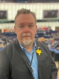 David Renegar (@Hrenegar)