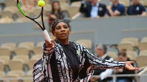 The tennis star's outfit was designed by virgil abloh and nike. Serena Williams Wins 1st 2019 French Open Match Video Abc News