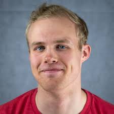 Apologies if this is clarified elsewhere, but I just wanted to double check  that when marking the start line by sailing to the 'boat' and 'pin' I  should only care that the