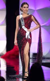 The contestants who have been revealed so far which will compete in the finale are kobayashi marin, chisato komatsuzaki, ayano kubo. Miss Universe Indonesia 2019 From Miss Universe 2019 Preliminary Evening Gown Competition E News Miss Universe Gowns Pageant Gowns Best Gowns