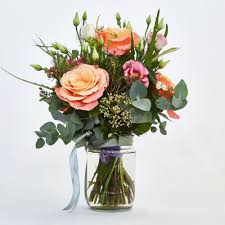 We provide amazing deals on same day flower delivery. Perfect Flowers Delivery London On And Pics Next Day Delivery Flowers Flowers London Same Day Flower Delivery