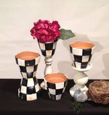 Black And White Checkered Outdoor Planters How To Paint Black White Checks On Terracotta Pots Google Search Hand Painted Planter White Planters Pots Painted Clay Pots