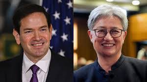 Bianca Holly's Instagram, Twitter & Facebook