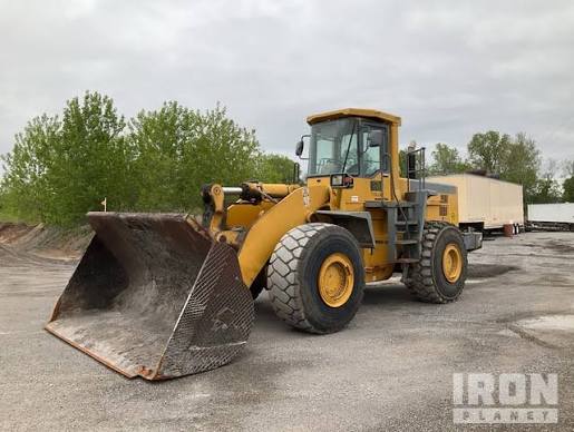 Komatsu WA500-3L Wheel Loader